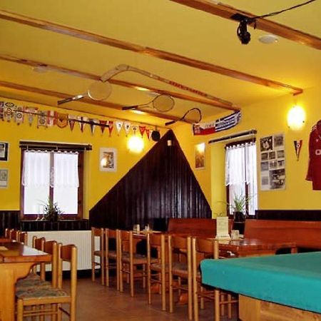 Mikulášovice Restaurace A Penzion U Vladaru المظهر الخارجي الصورة
